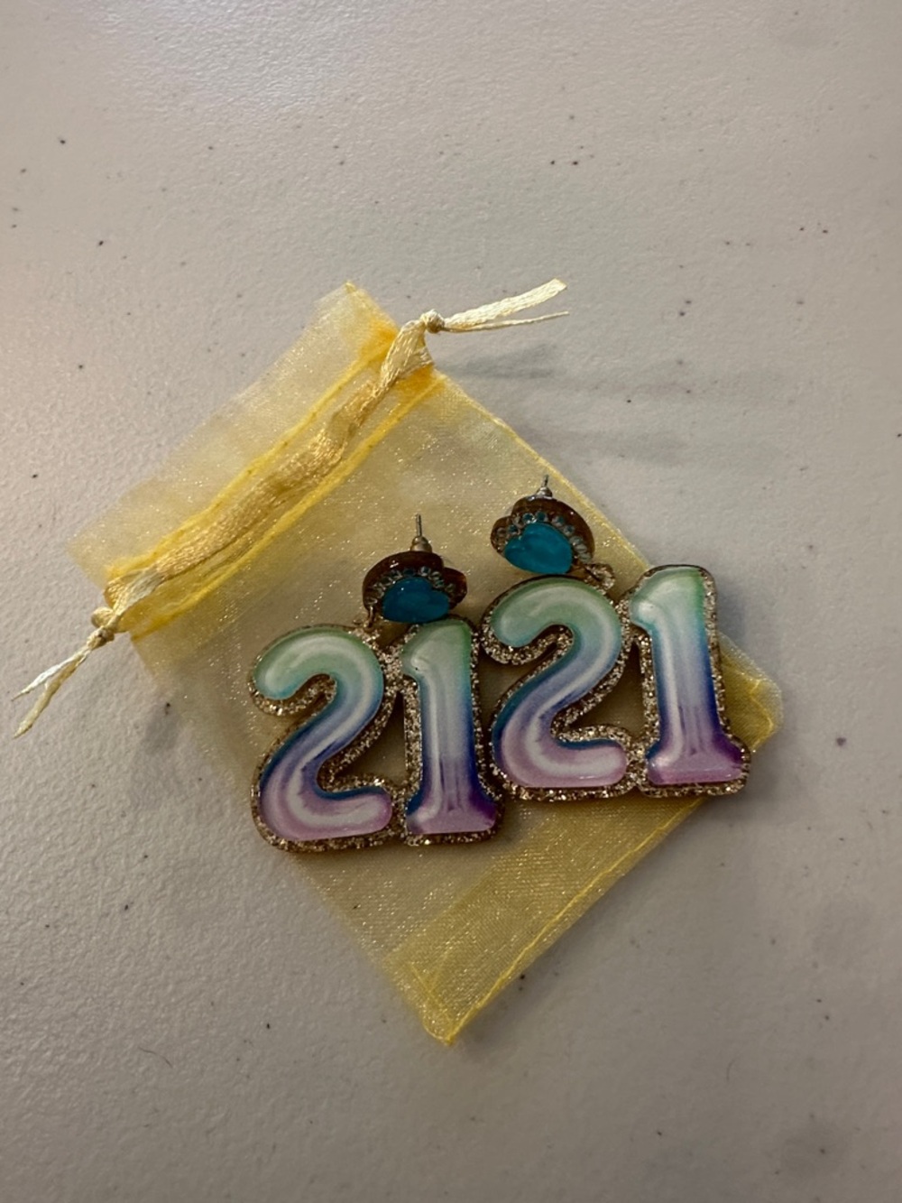 “21” earrings